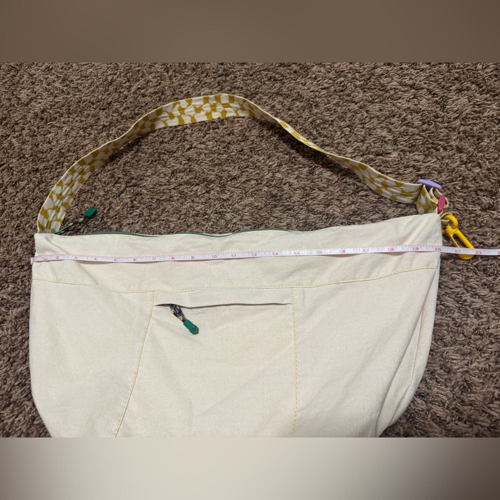 Urban Outfitters Cream Crescent Bag - Picture 2 of 5